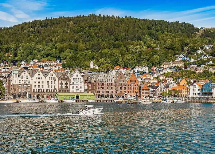 Dinbnb I The Bryggen Experience I Enjoy Life With Friends & Family Lejlighed Bergen