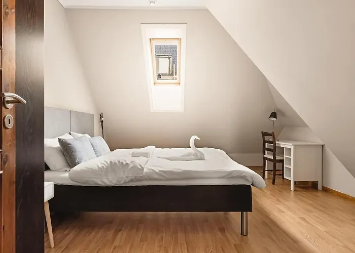 Dinbnb I The Bryggen Experience I Enjoy Life With Friends & Family Lejlighed *