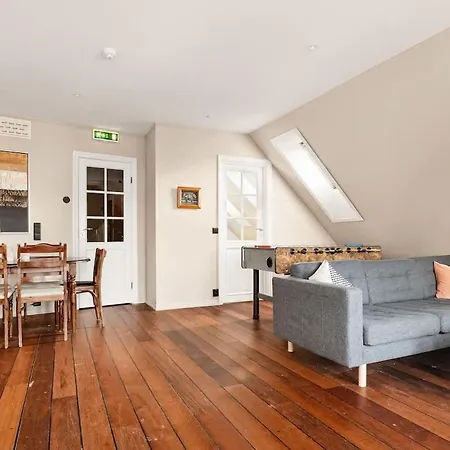 Dinbnb I The Bryggen Experience I Enjoy Life With Friends & Family Apartment Bergen