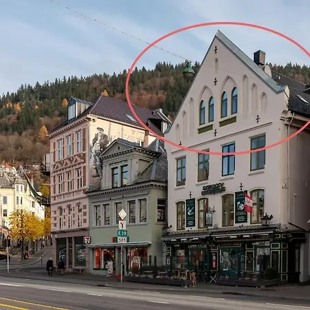 Dinbnb I The Bryggen Experience I Enjoy Life With Friends & Family * 베르겐